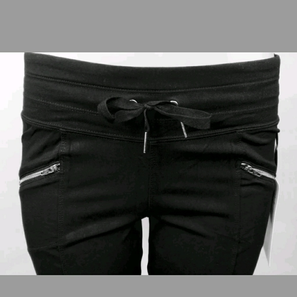 ACTIVE LIFE WOMEN'S COMFY CAPRI - Picture 5 of 8